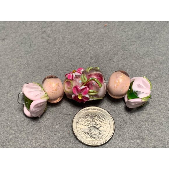 Handcrafted Lampwork Floral Glass Beads Set - Pink & Green - Picture 3 of 7